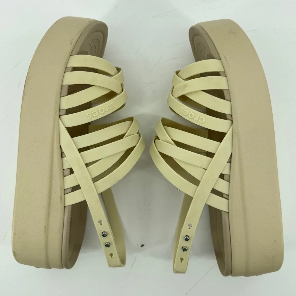 Crocs Brooklyn Strappy Low Wedge Sandal Bone Cream Women 9 Comfort LiteRide Y2K